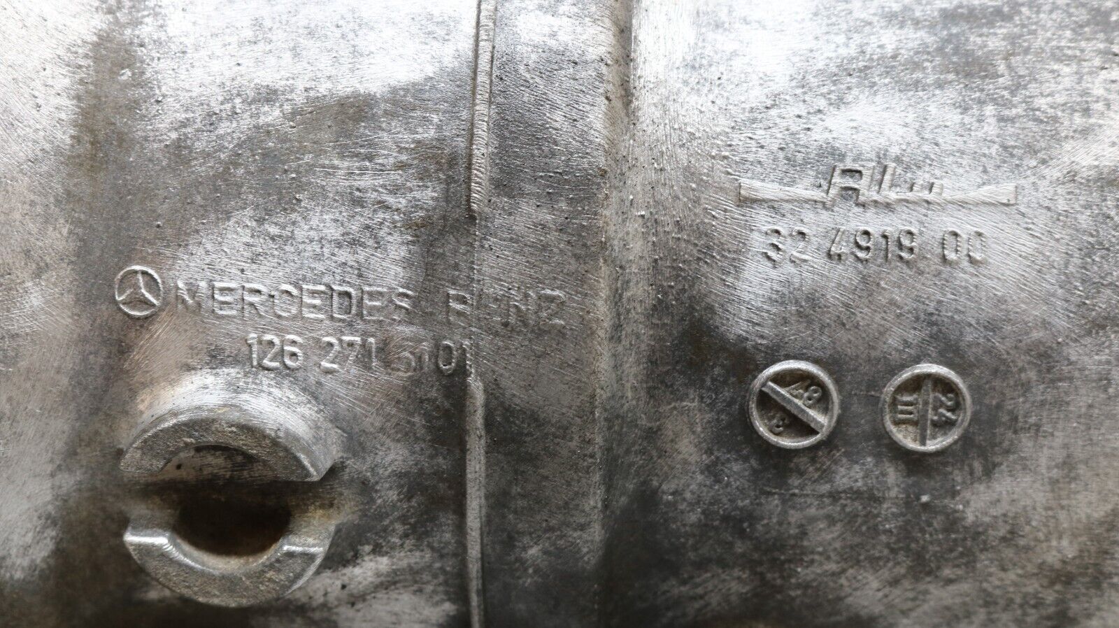 37179 Mercedes-Benz C126 420SEC Coupe Automatic Gearbox 722.324 1262707101 1262770320 1262713101