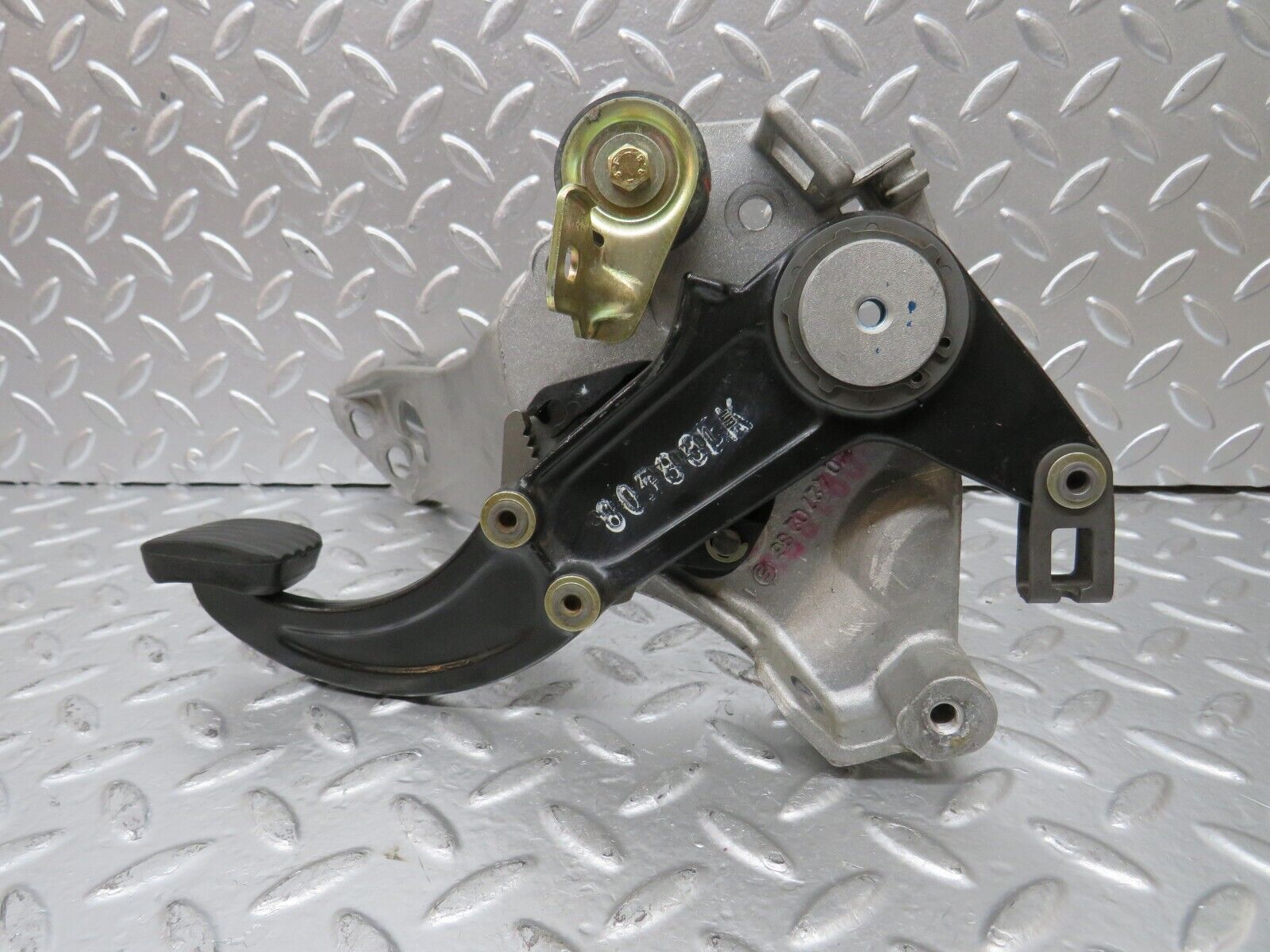 24857 Mercedes-Benz W140 S320 Parking Brake Pedal 1404270237