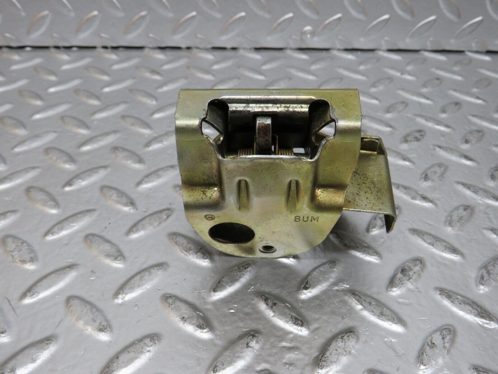 25419 Mercedes-Benz W123 200 Boot Lid Lock Trunk Lock