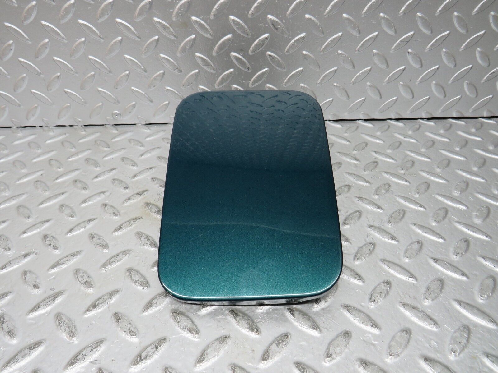 27603 Mercedes-Benz S124 300TE Wagon Fuel Tank Flap Cap 1245841039