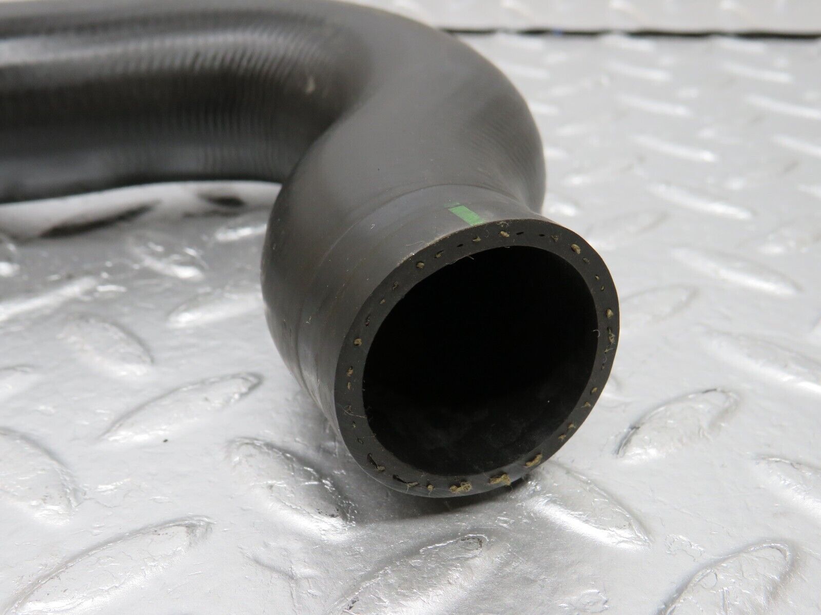 34090 Mercedes-Benz W124 260E Coolant Hose Hose Pipe 2x 1245013382 1245019482