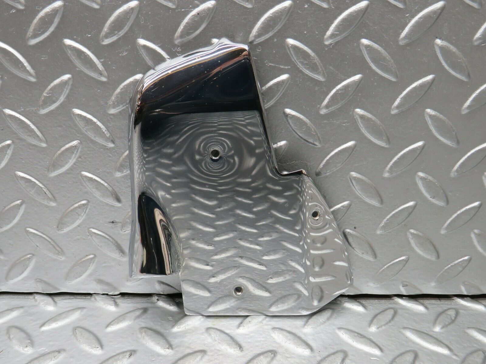 23019 Mercedes-Benz C123 230CE Coupe B Pillar Chrome Cover Plate Left Side