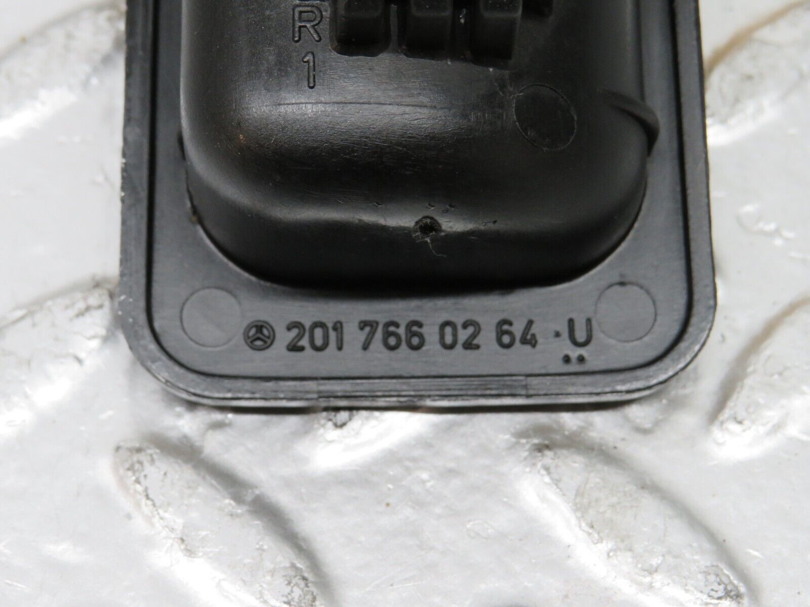 25248 Mercedes-Benz W201 190D Right Interior Door Handle 2017660264