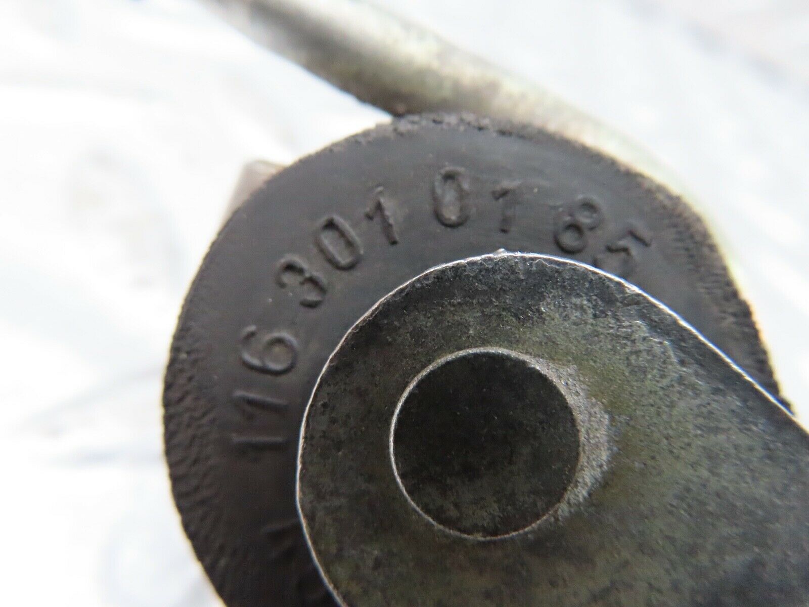 17745 Mercedes-Benz W116 450SEL Accelerator Linkage 1163010185