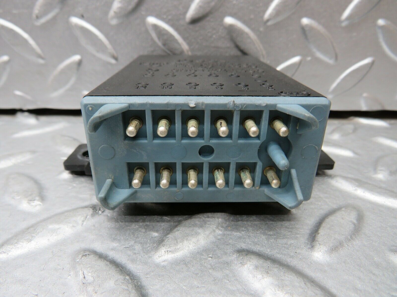 21716 Mercedes-Benz W126 300SE Heating Control Unit Bosch 0008221403