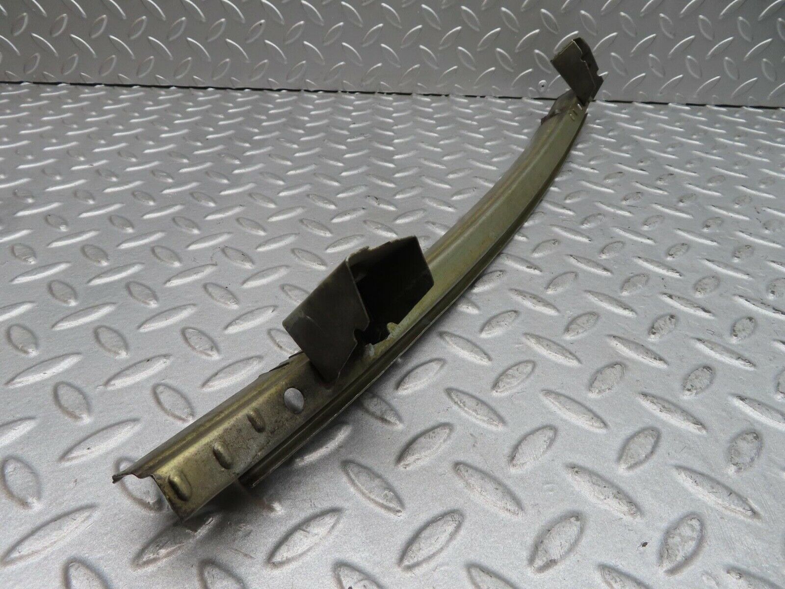 12489 Mercedes-Benz W108 Front Right Window Channel