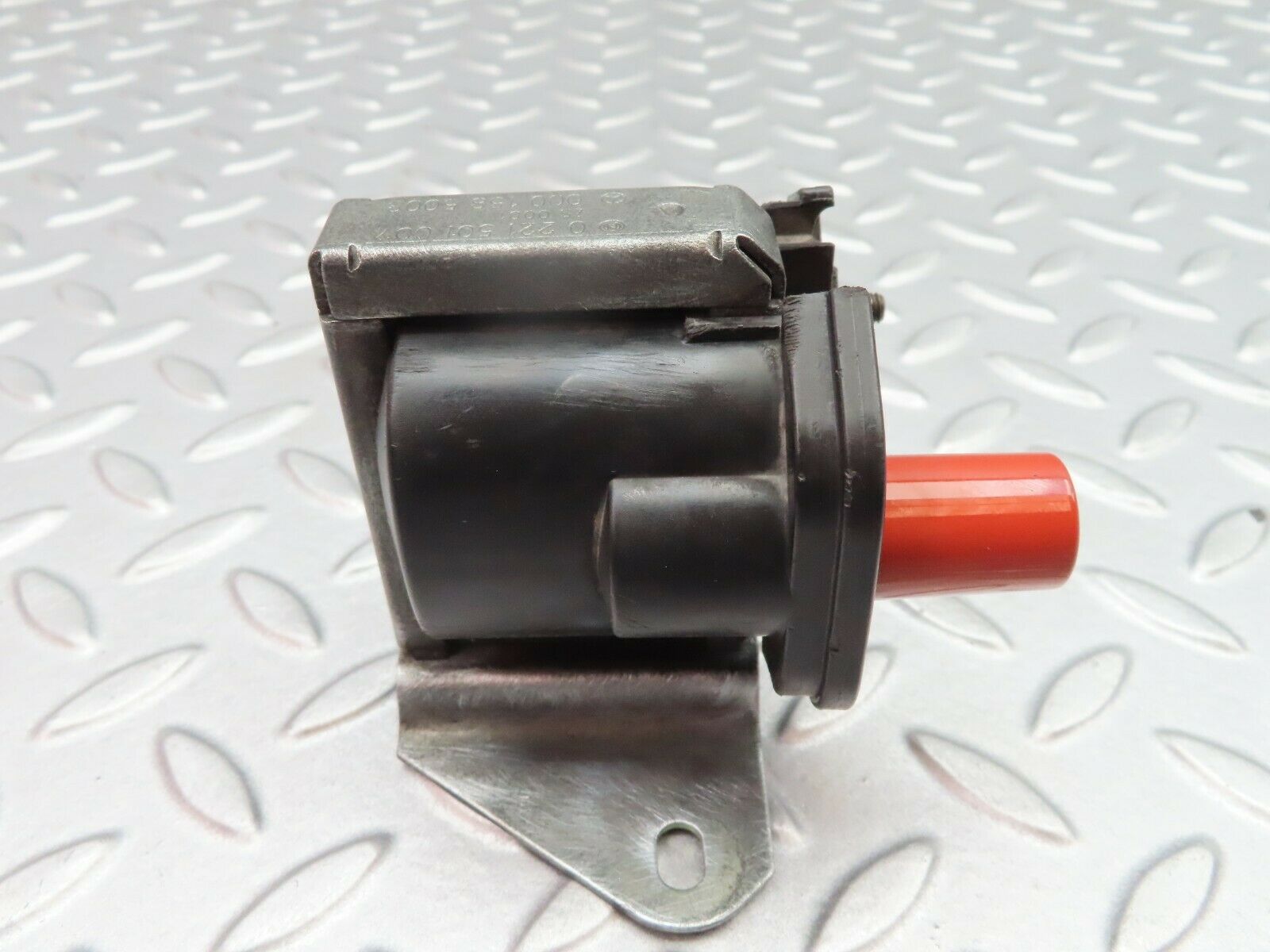 5442 Mercedes-Benz W124 230E Ignition Coil 0001585003