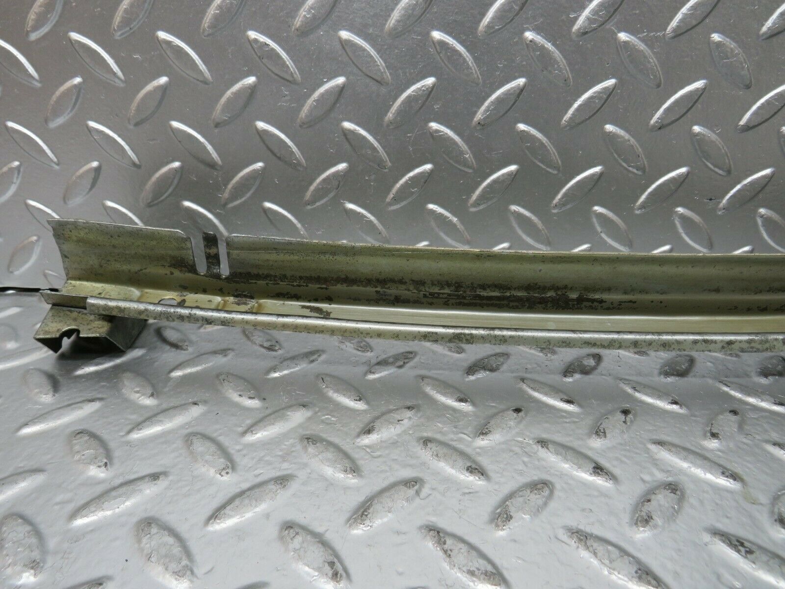 23470 Mercedes-Benz W114 280E Front Right Door Window Channel