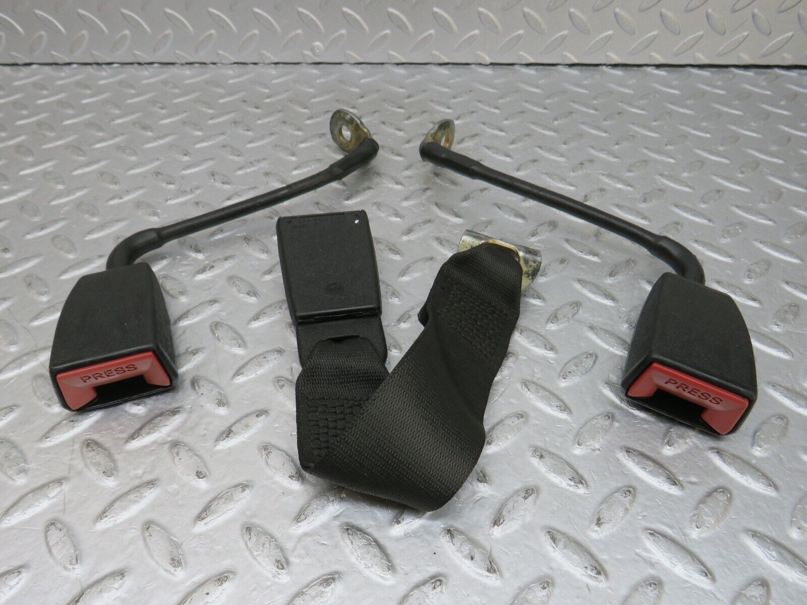 36319 Mercedes-Benz W126 420SE Rear Seat Belt Set & Buckles 1268601886 1248601169 1248601396