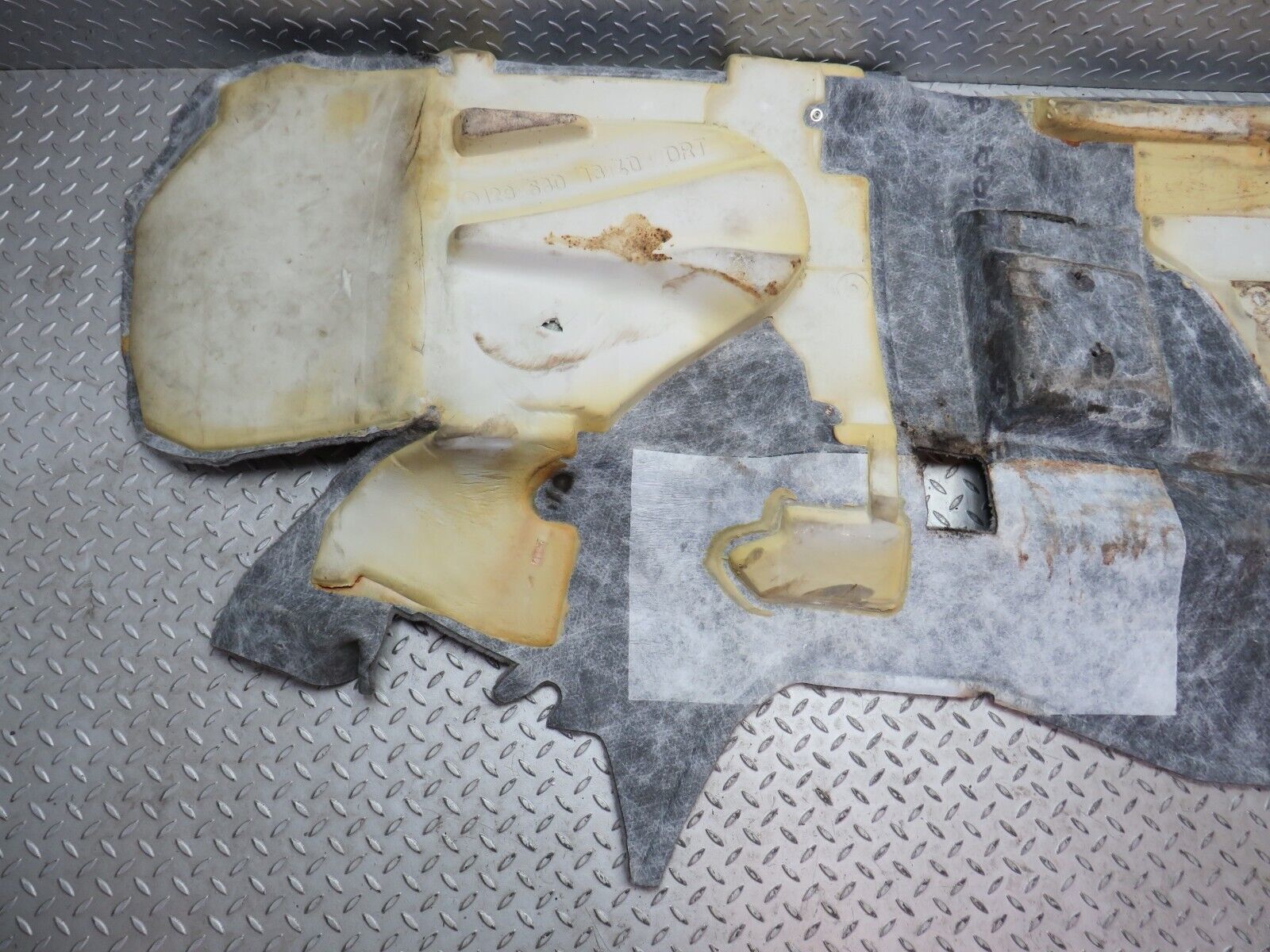 39536 Mercedes-Benz R129 320SL Coupe Front Left Floor Carpet Grey 1296801340