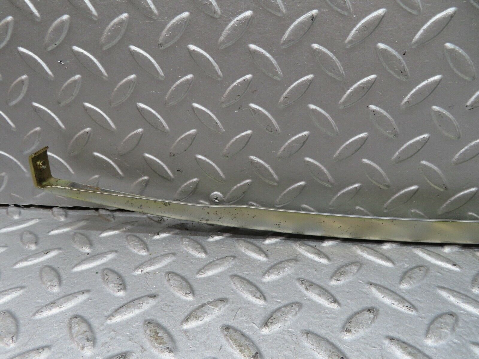 17160 Mercedes-Benz R129 300SL Coupe Left Door Rear Window Channel