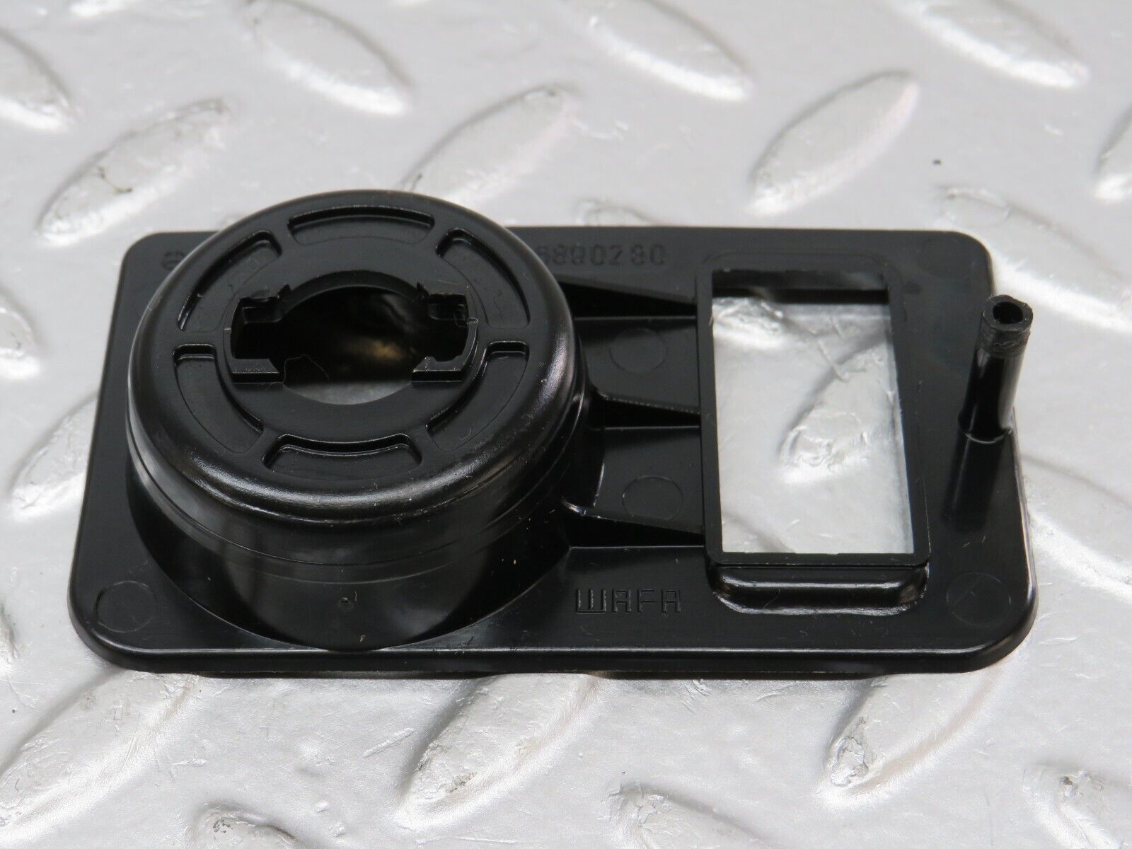 33878 Mercedes-Benz W201 190E 2.0L Headlight Switch Surround 2016890280