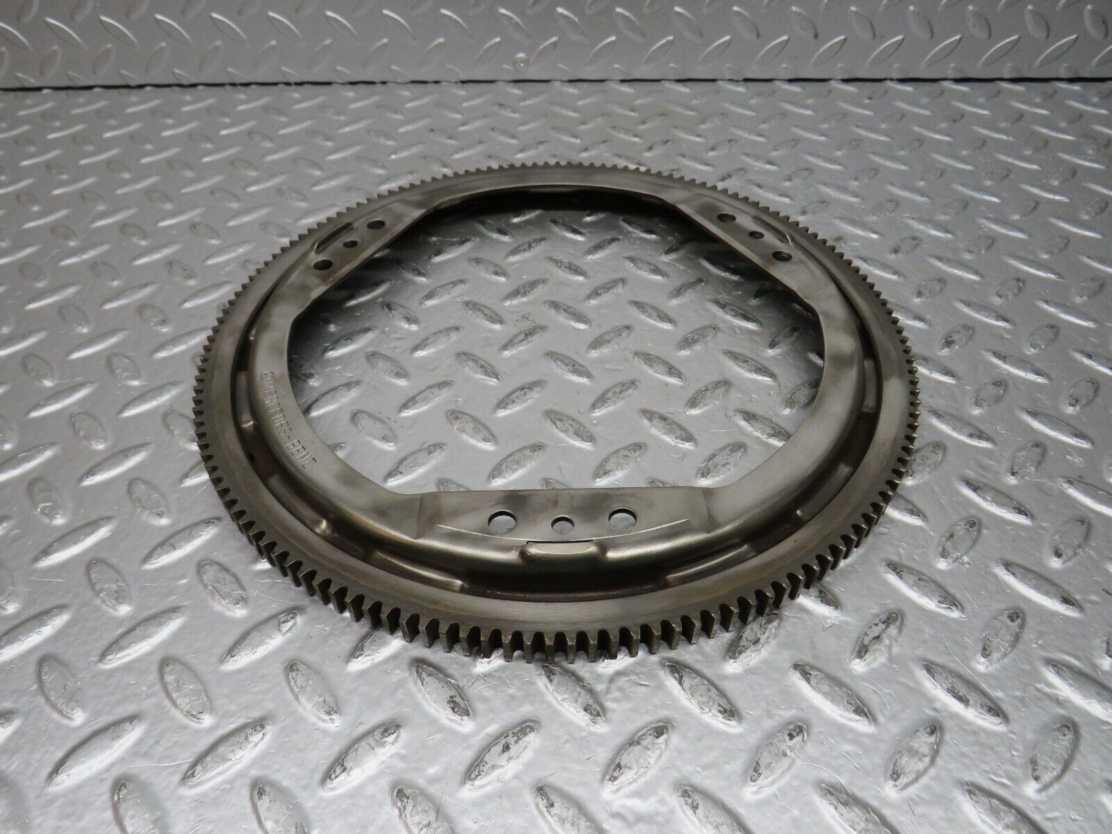 32072 Mercedes-Benz W123 230E Flywheel Starter Ring