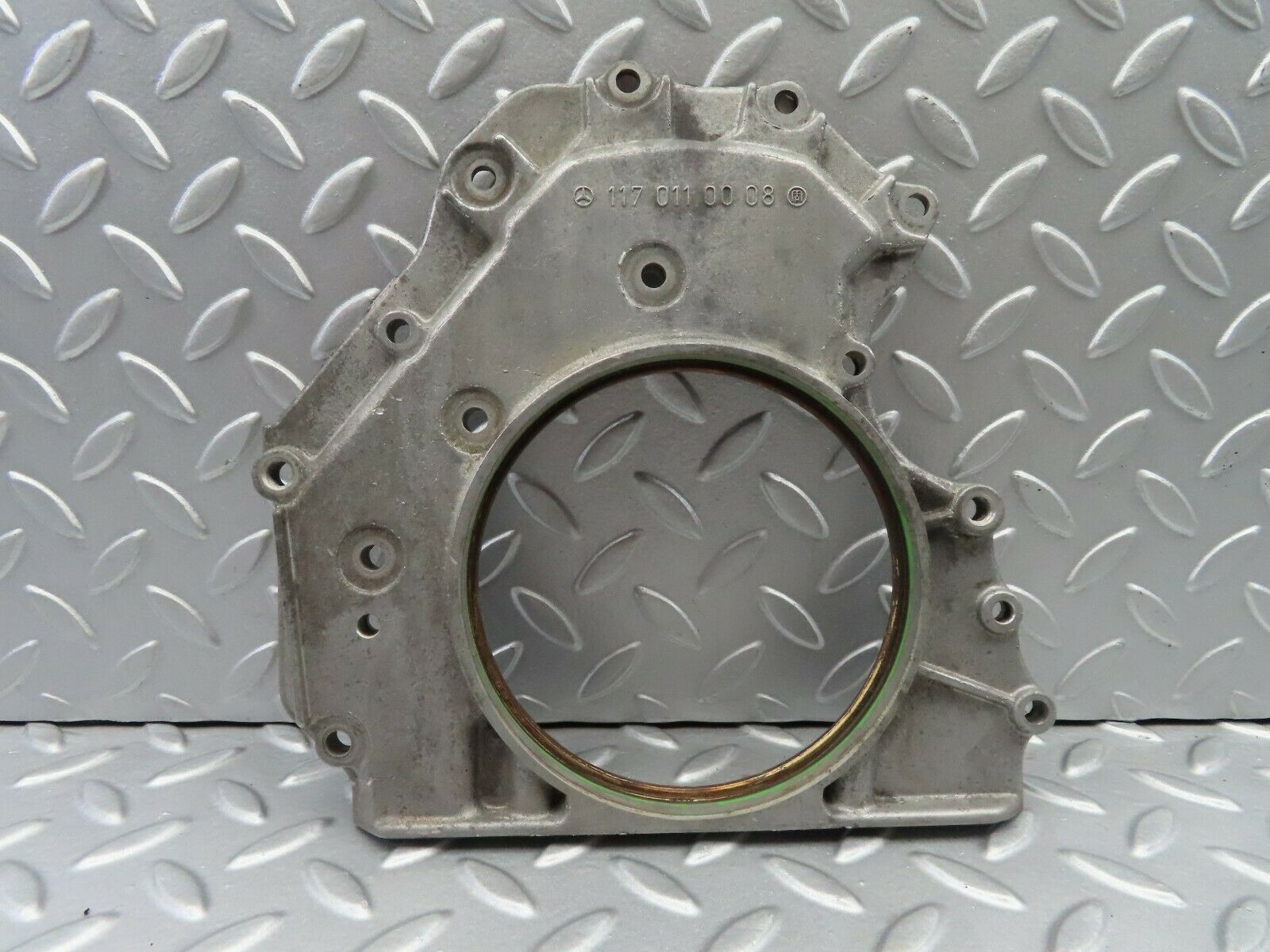 6414 Mercedes-Benz W126 380SE Crankshaft Cover Sealing Rear 1170110008