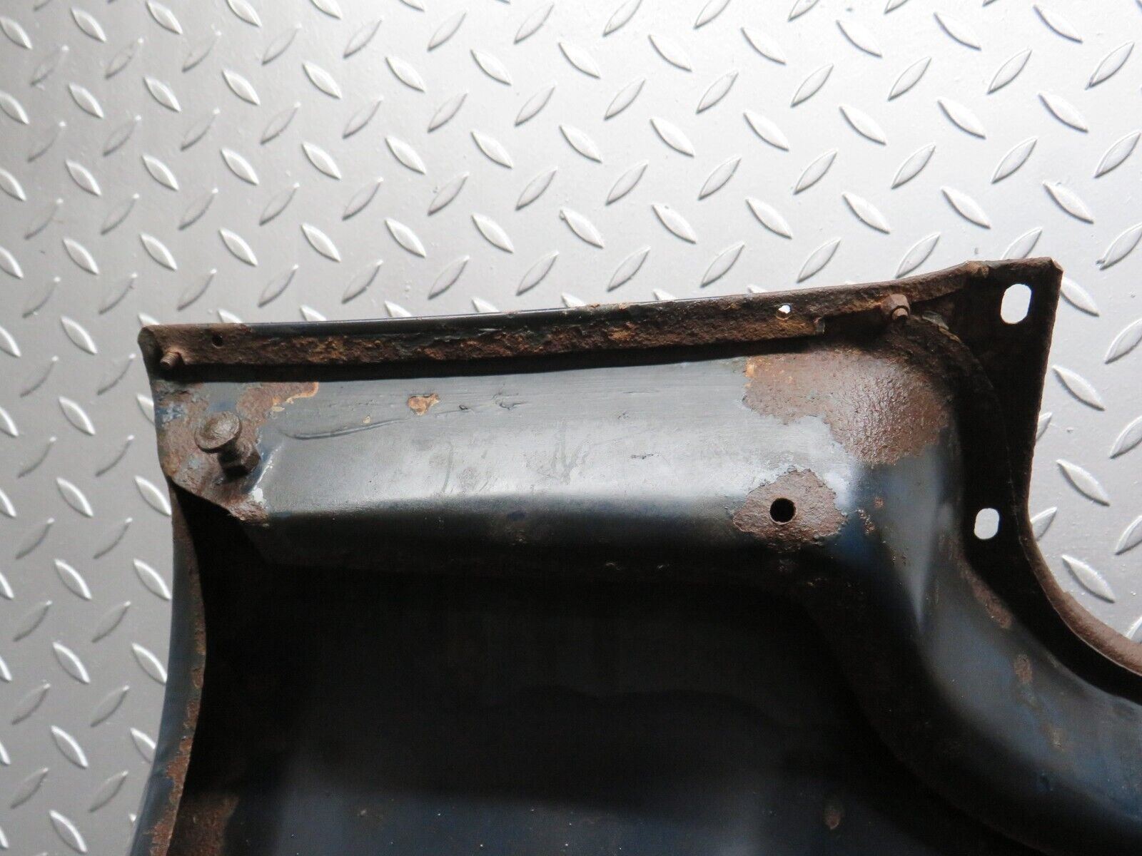 40522 Mercedes-Benz W110 230 Bonnet