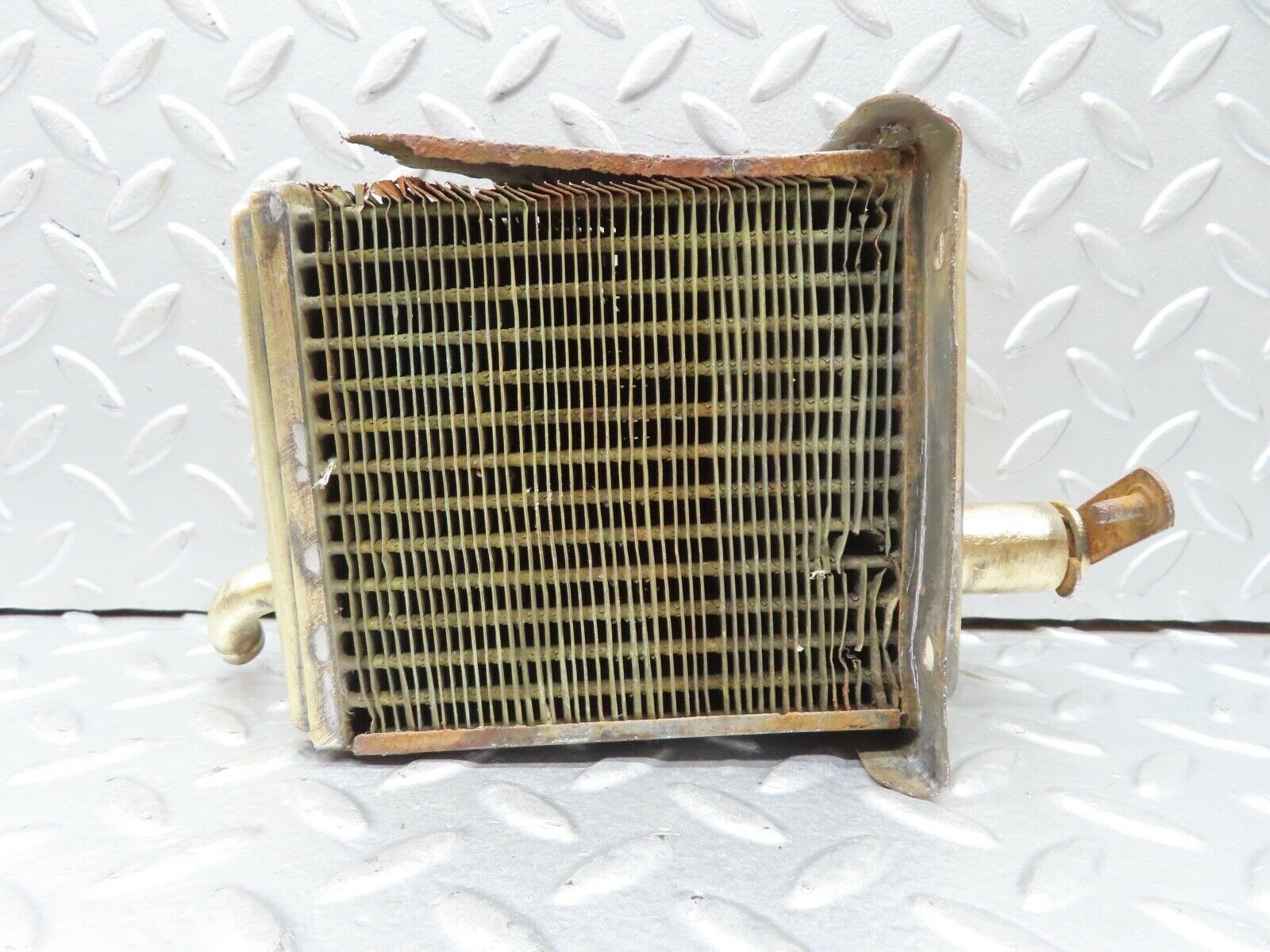 18687 Mercedes-Benz W120 W121 Ponton Heater Radiator