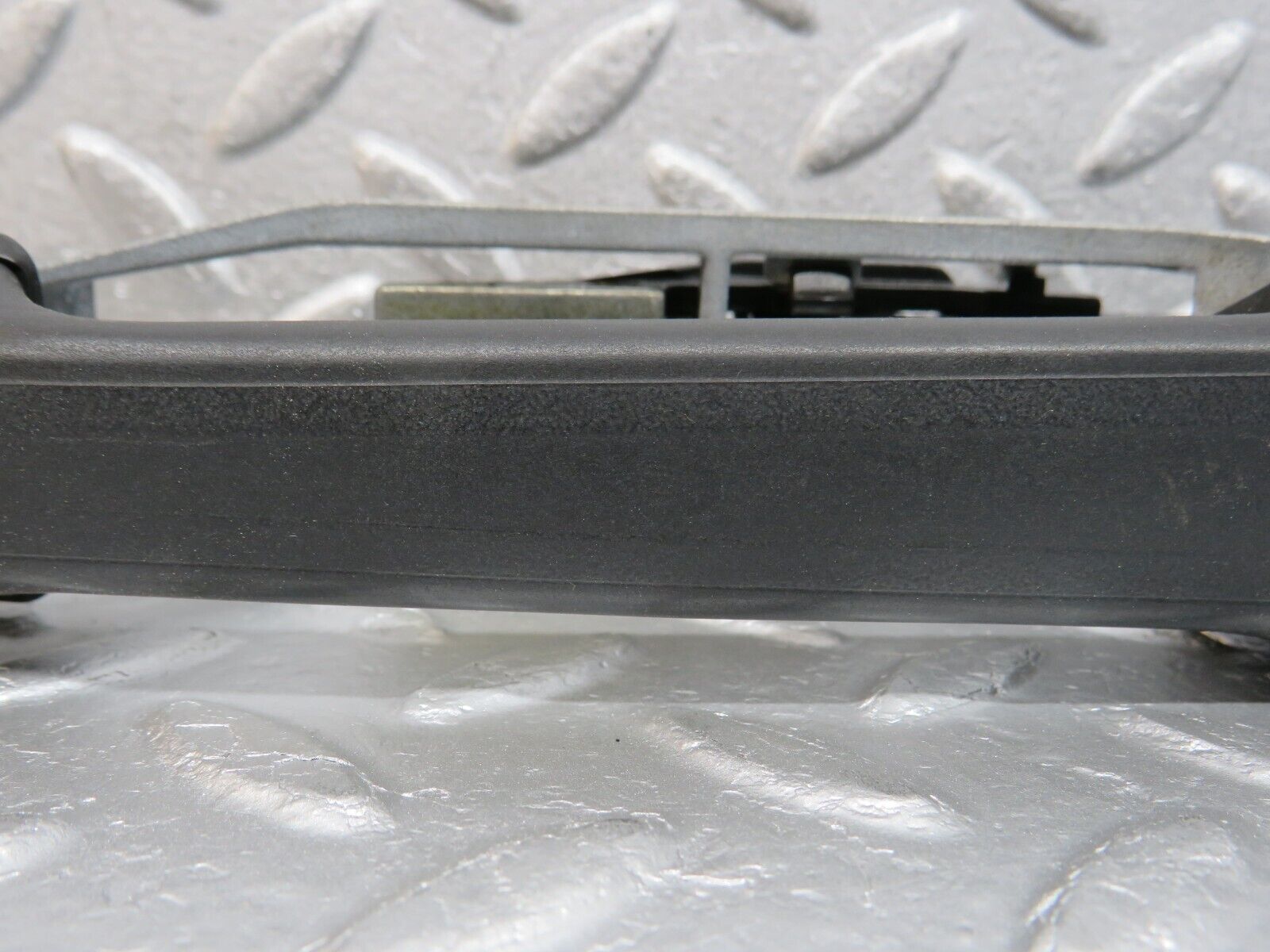 39769 Mercedes-Benz R129 320SL Coupe Left Door Exterior Handle