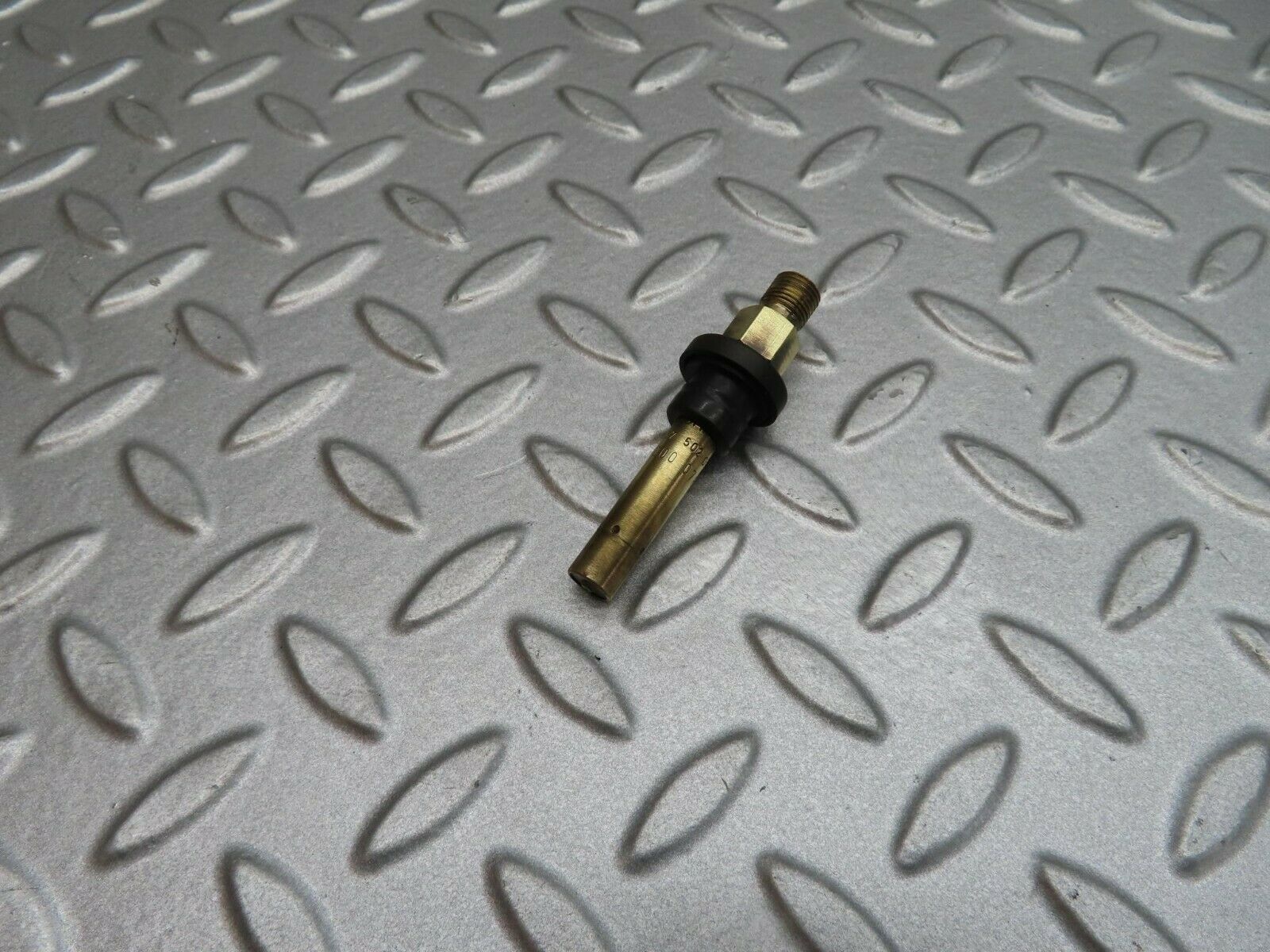 12173 Mercedes-Benz R129 300SL Coupe Fuel Injector 0437502054