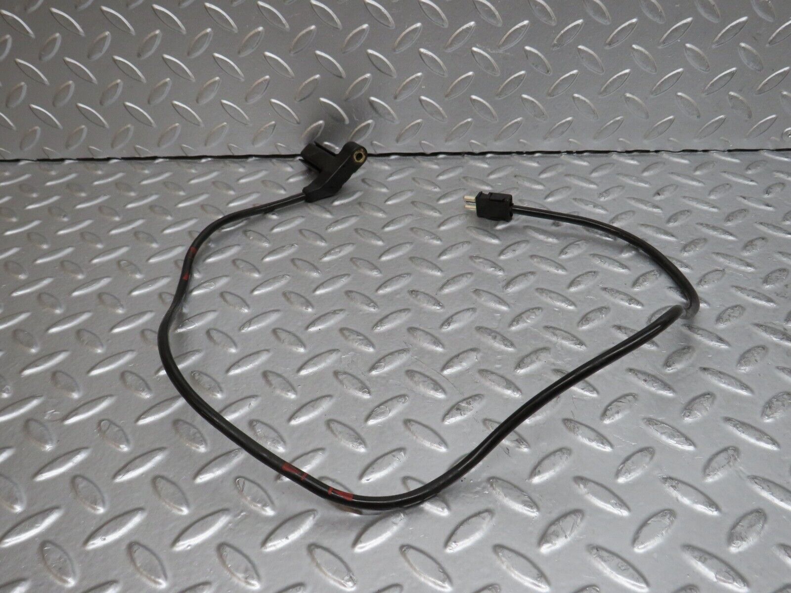 29589 Mercedes-Benz W124 230E Brake Pad Sensor Left Side 2015452228