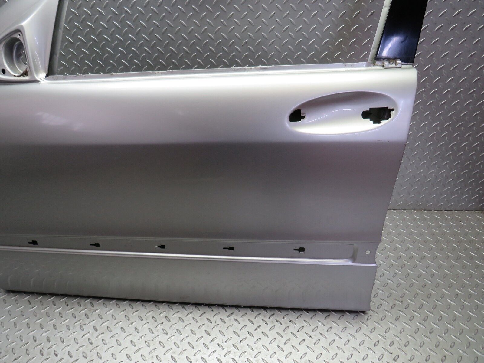 32289 Mercedes-Benz W220 S430 Front Left Door