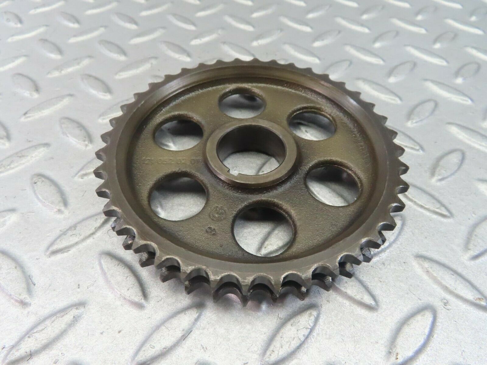 8448 Mercedes-Benz W108 Camshaft Timing Gear 1210520201