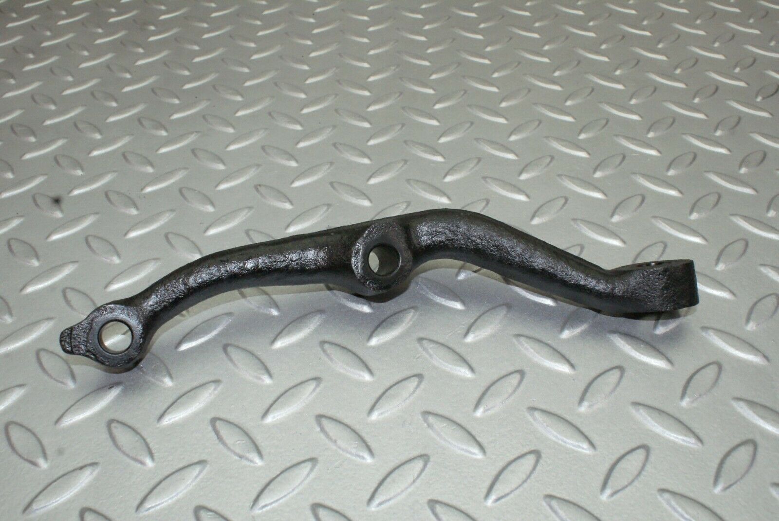 2633 Mercedes-Benz W116 350SE Front Axle Control Arm Right Side
