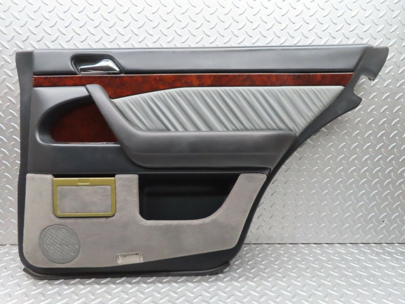 15107 Mercedes-Benz W140 S320 Rear Right Door Card