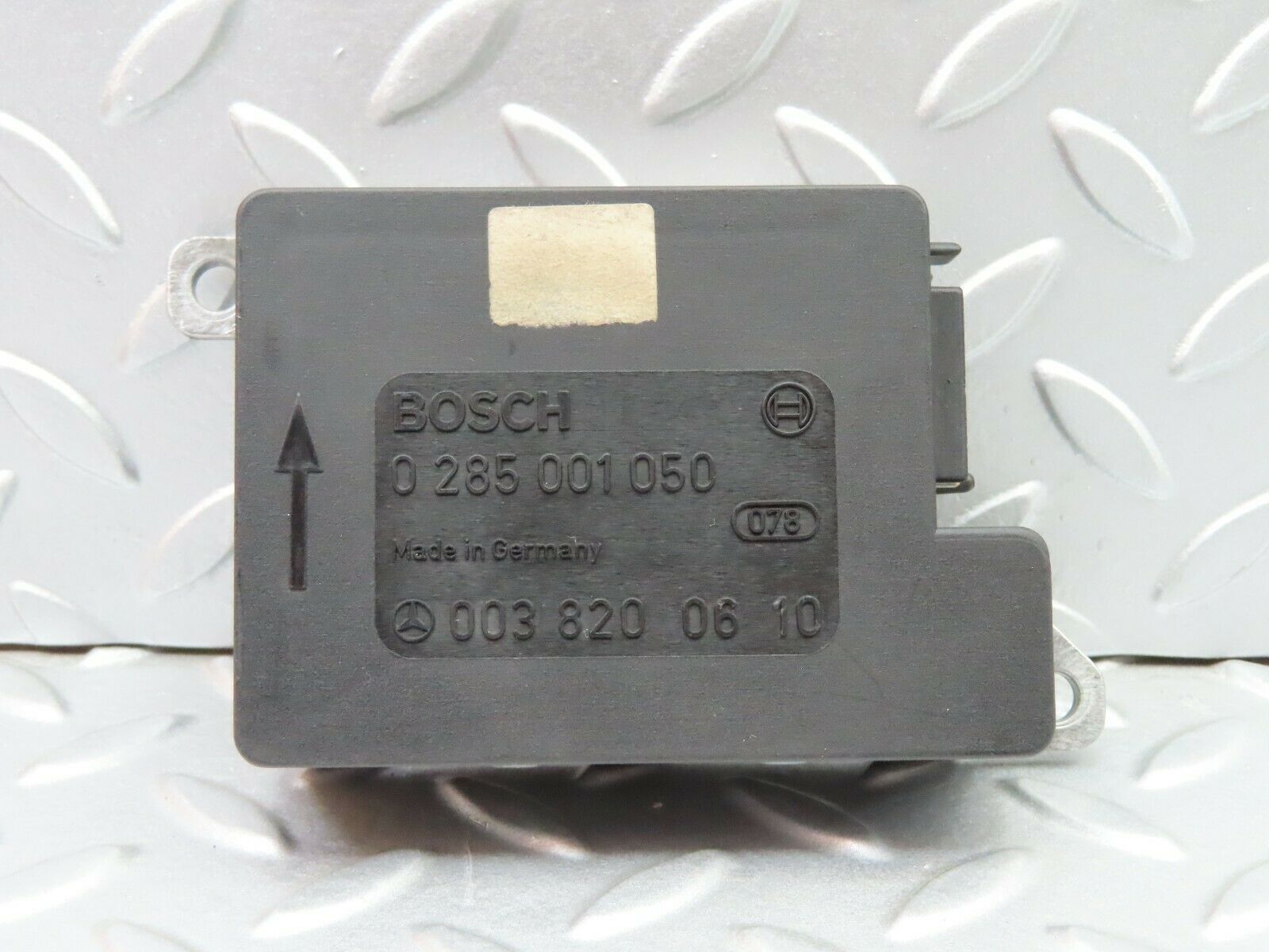 6123 Mercedes-Benz W126 380SE Crash Sensor Bosch 0038200610