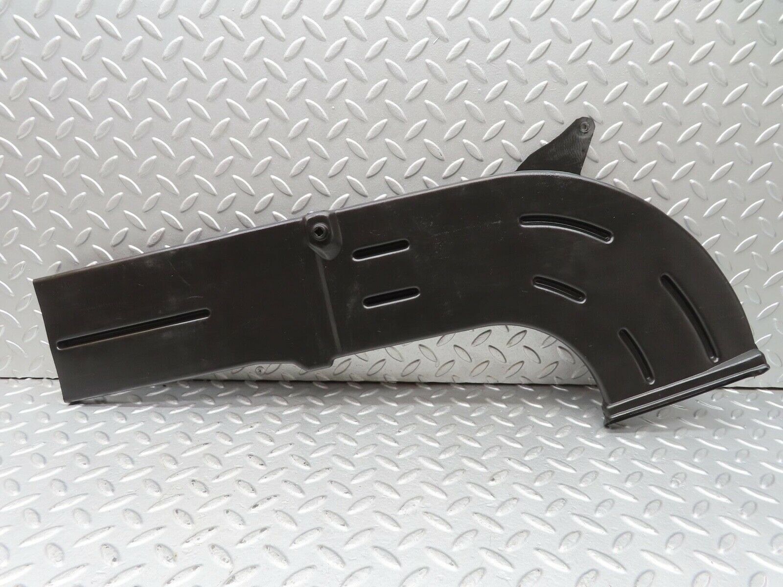 14687 Mercedes-Benz W201 190E Air Duct Heater Ventilation Left Side