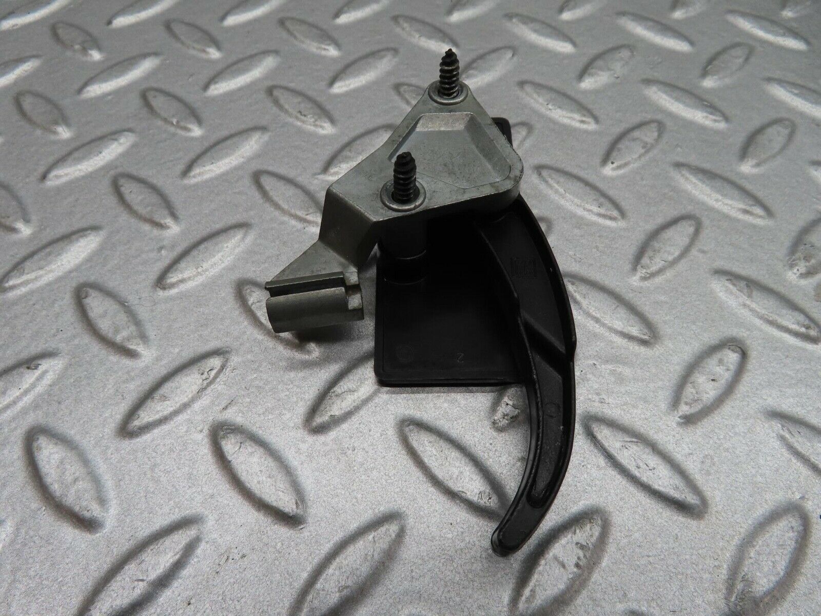 14407 Mercedes-Benz W116 350SE Bonnet Release Handle 1168800059