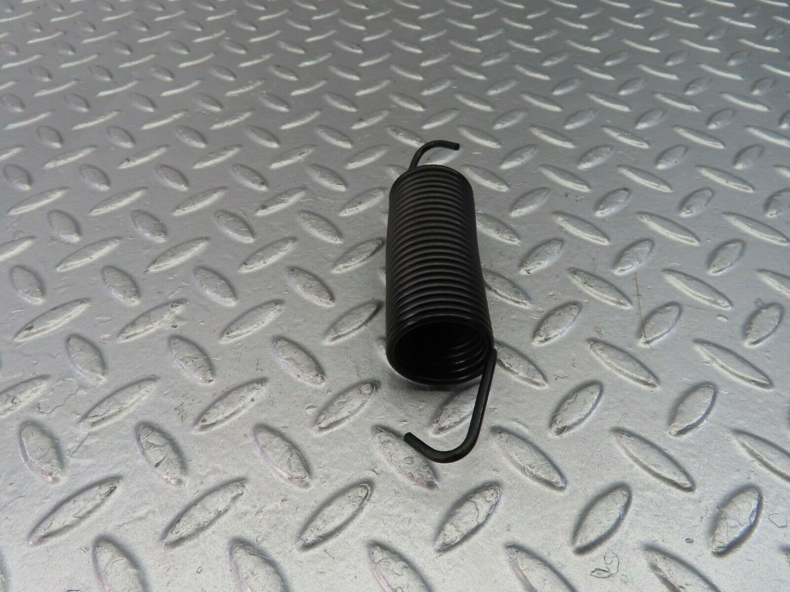 10584 Mercedes-Benz W201 190E Trunk Lid Hinge Spring