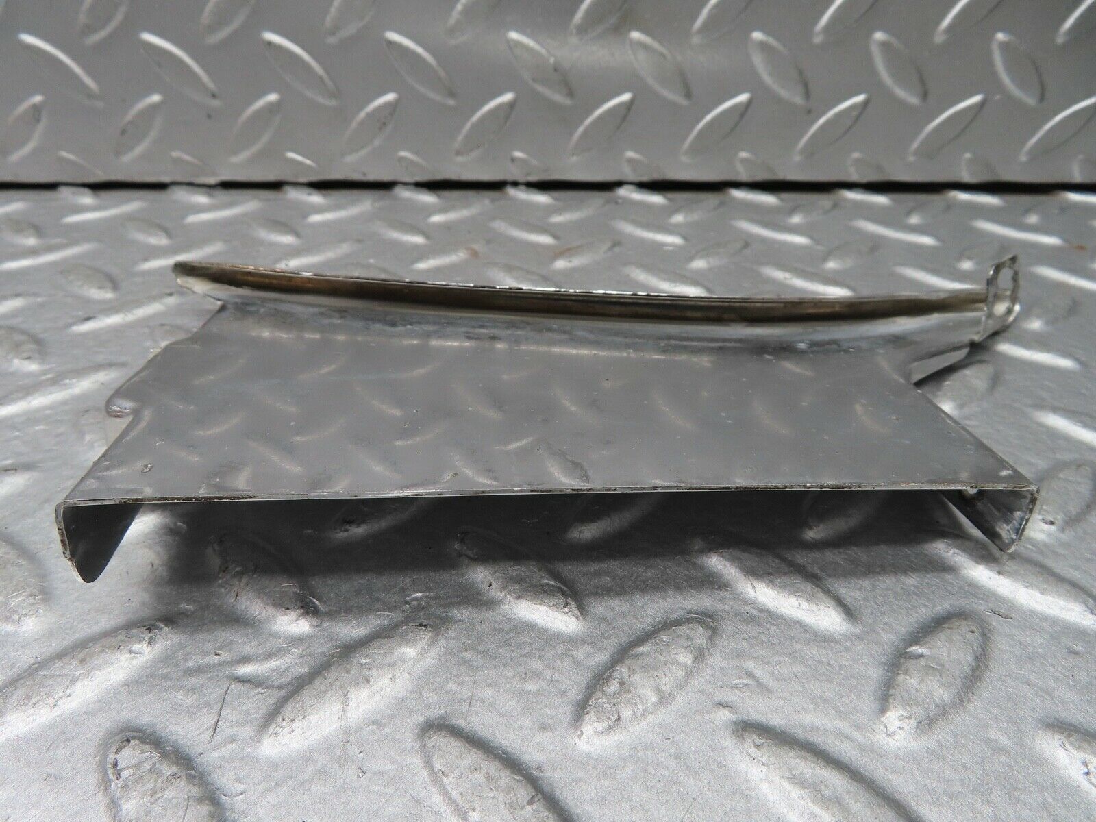 18639 Mercedes-Benz W120 W121 Ponton Air Intake Chrome Cover Right Side