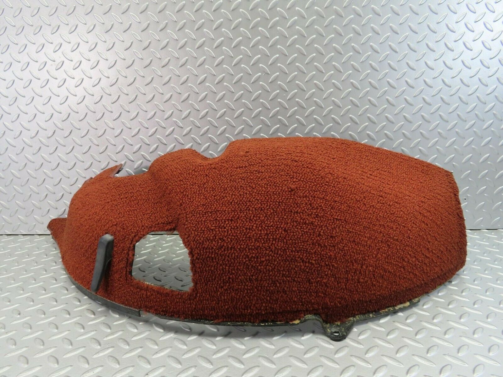 7526 Mercedes-Benz S123 230TE Wagon Wheel Arch Cover Left 1236921589