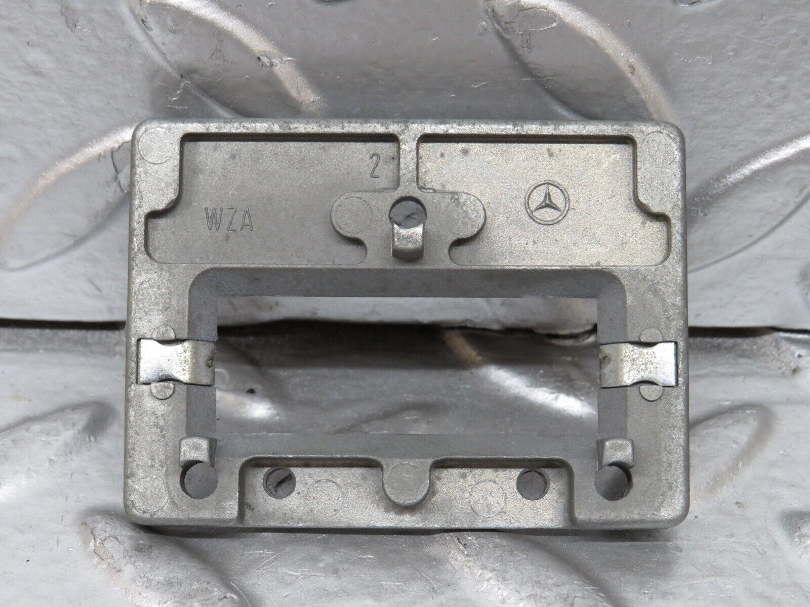 26556 Mercedes-Benz C124 220CE Coupe Rear View Mirror Mount Bracket