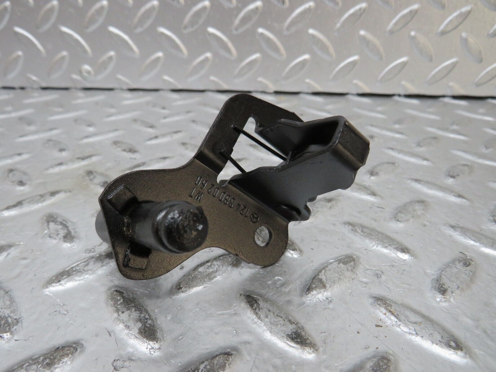 27694 Mercedes-Benz S124 300TE Wagon Bonnet Lock Catch 1248800260