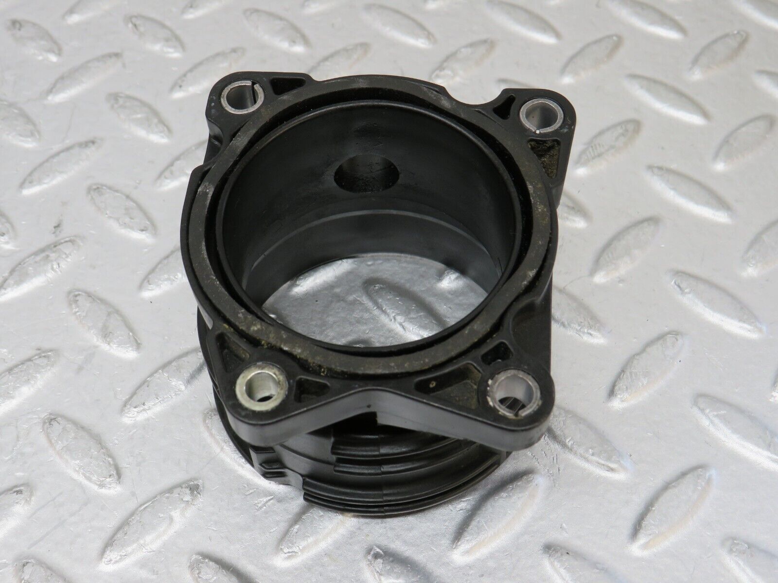 35143 Mercedes-Benz W221 Air Intake Sensor Housing 6420900144