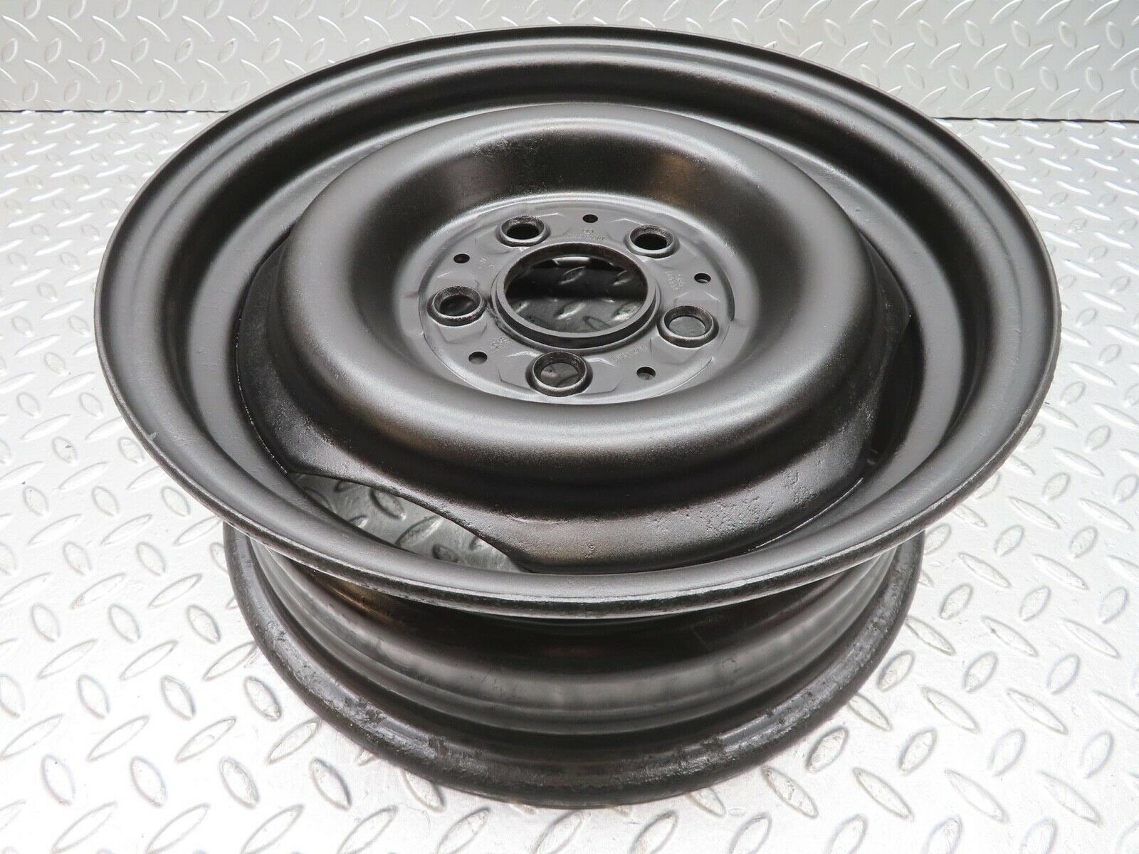 13322 Mercedes-Benz Steel Wheel 5.5Jx14H2 ET30 5x112 1234000302