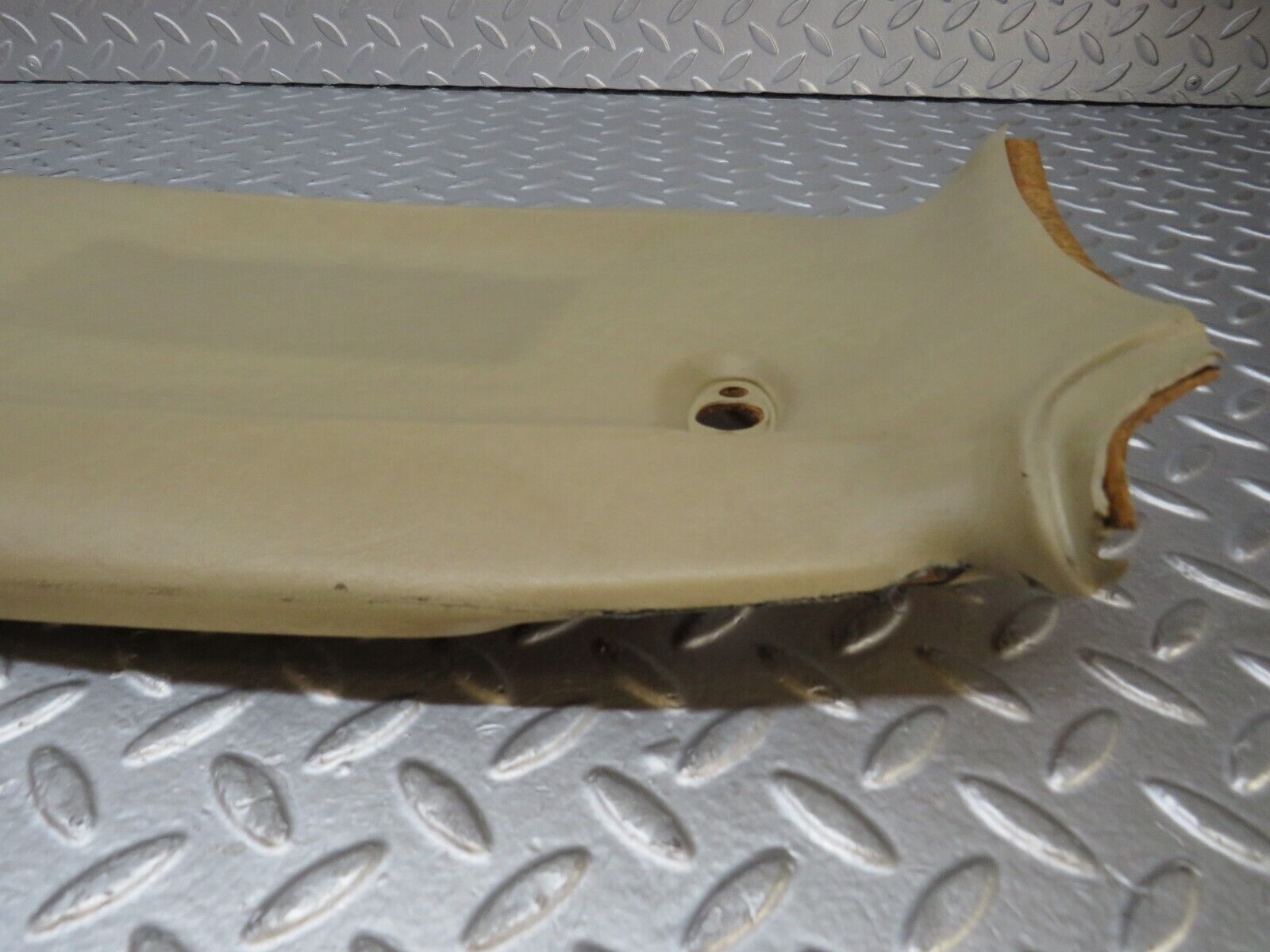 36478 Mercedes-Benz W201 190E 2.0L Headlining Roof Panel Front Beige 2016902625