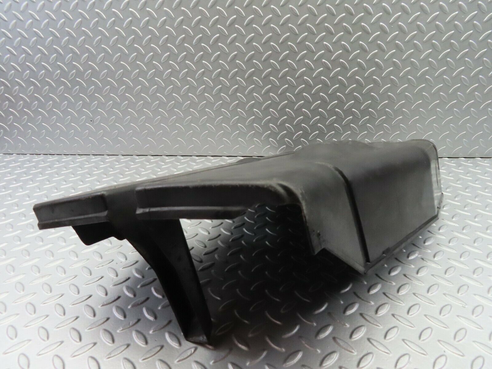 6777 Mercedes-Benz S124 E220 Wagon Fuel Pump Cover 1244780637