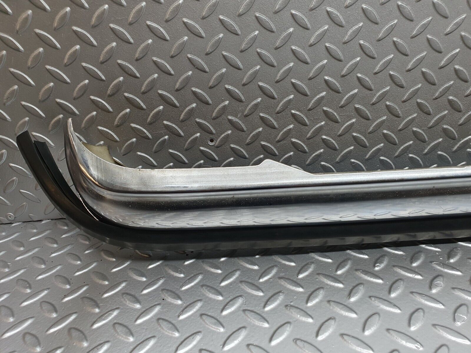 40842 Mercedes-Benz W123 300D Rear Bumper 1238802671