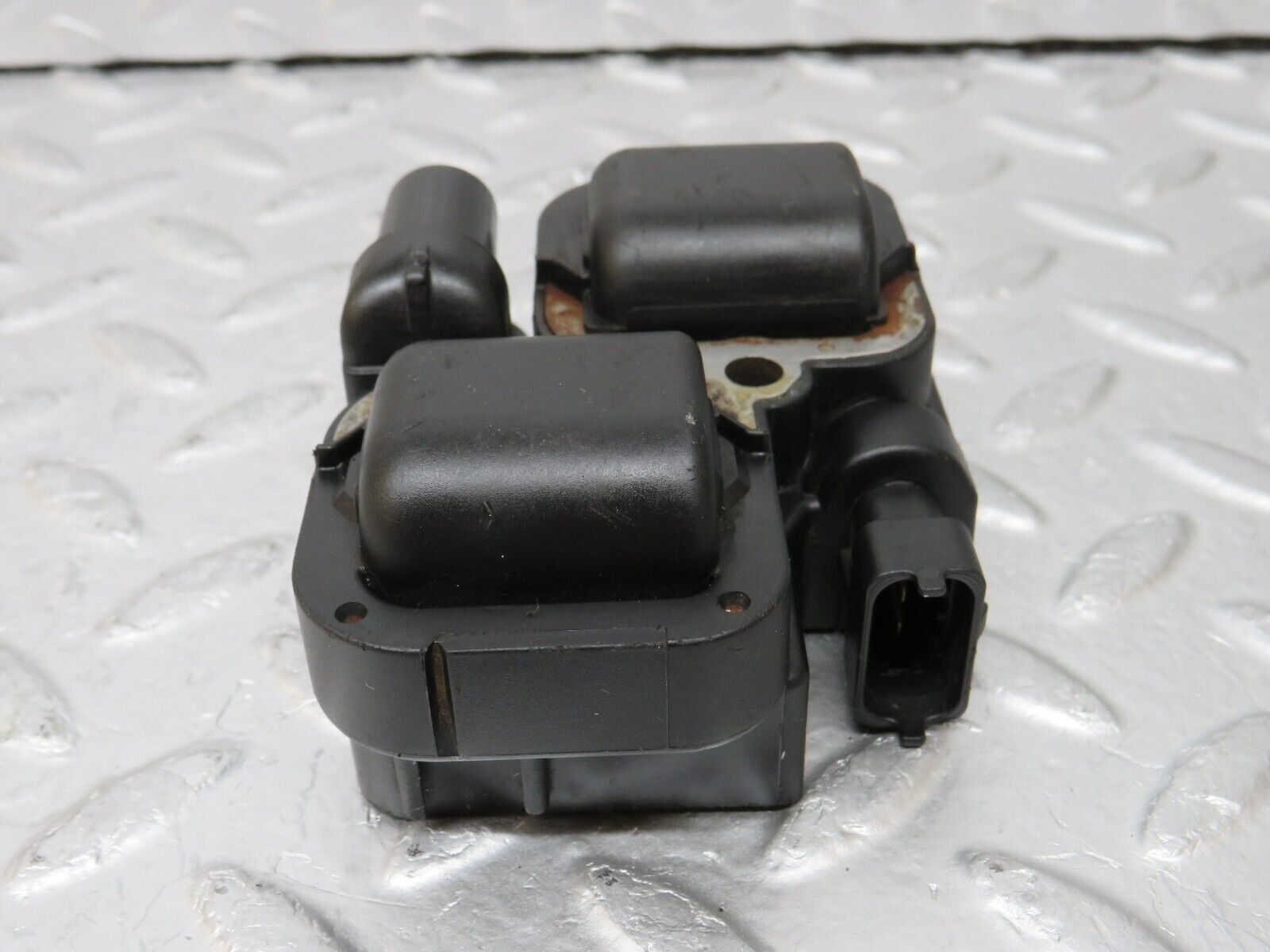 34917 Mercedes-Benz W210 320E Ignition Coil Bosch 0001587803 0221503035