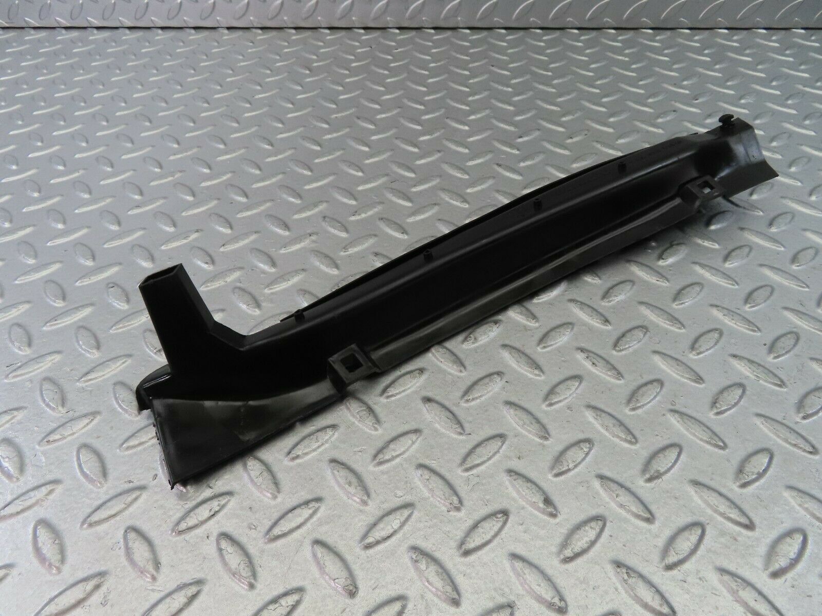 9240 Mercedes-Benz C124 300CE Coupe Fairing Front Panel Cover Right 1246202667