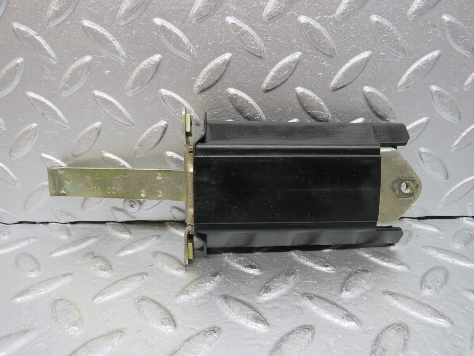 32440 Mercedes-Benz S124 300TE Wagon Door Safety Check Strap