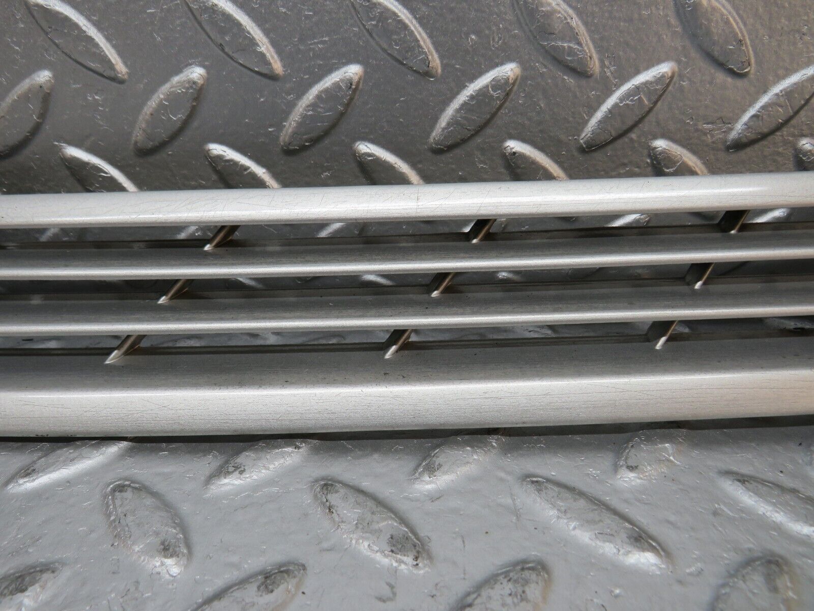 31724 Mercedes-Benz W201 190LE 1.8L C Pillar Exterior Cover Right Side 2016980289