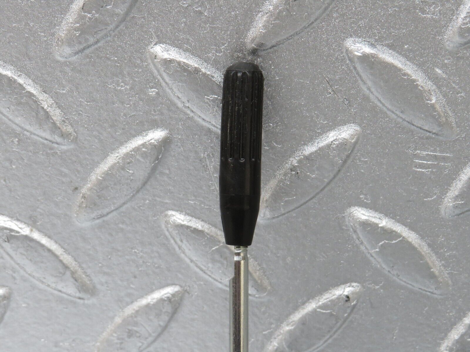 34749 Mercedes-Benz W210 320E Rear Door Lock Knob Pair 2107300221