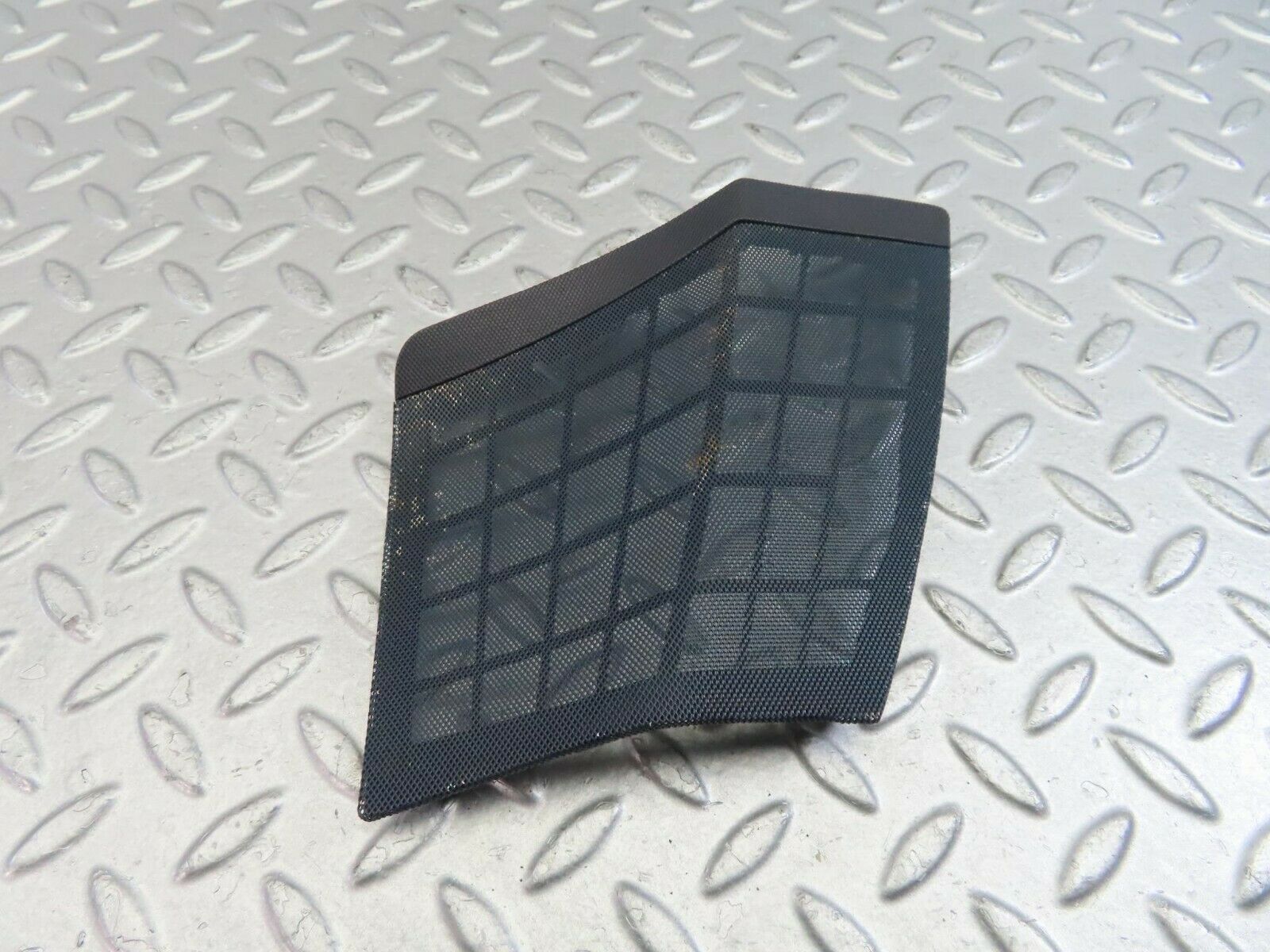 9406 Mercedes-Benz C124 300CE Coupe Dashboard Speaker Cover Grill Right