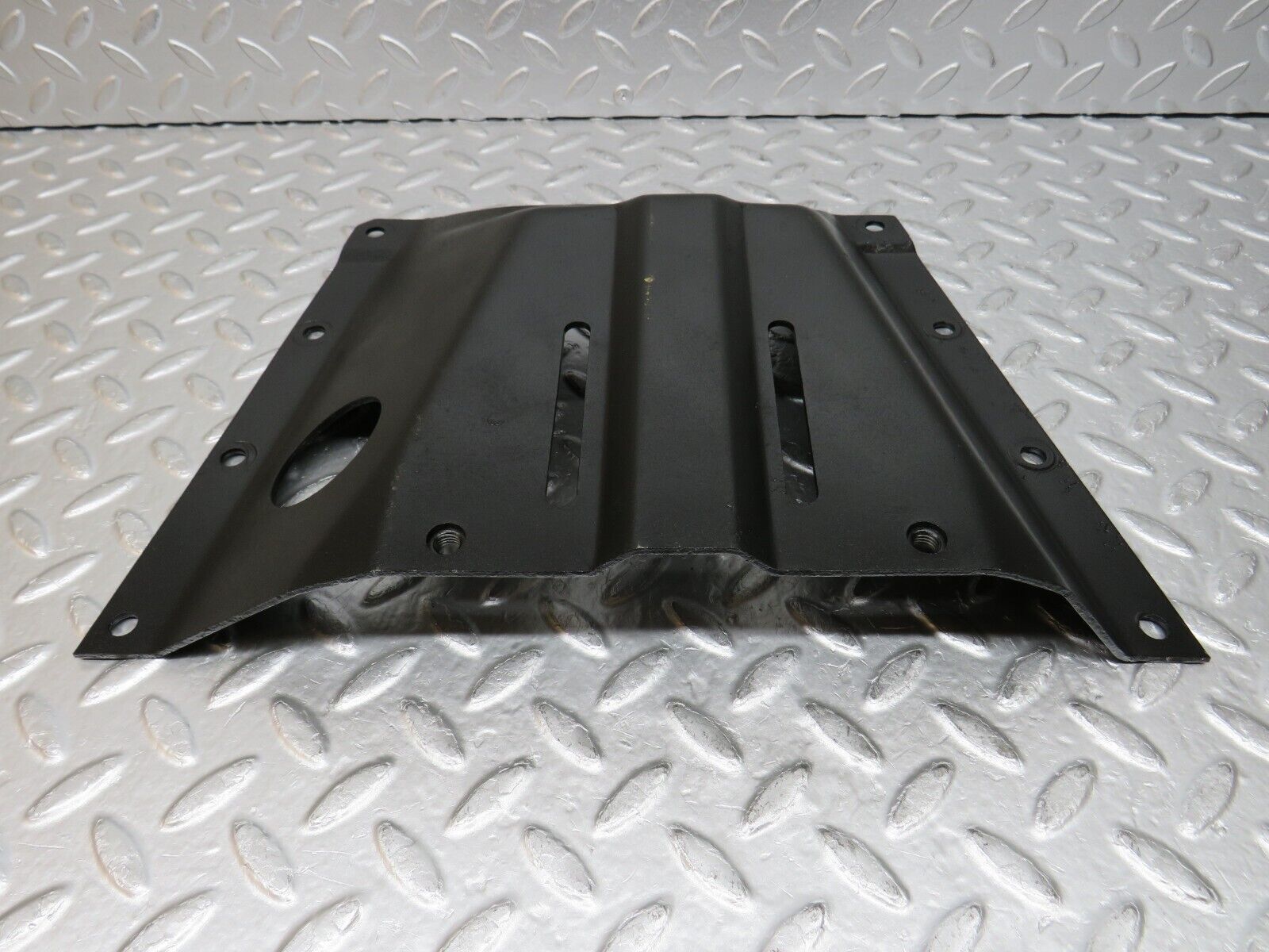 0799 Mercedes-Benz C107 350SLC Coupe Gearbox Mount Bracket Holder