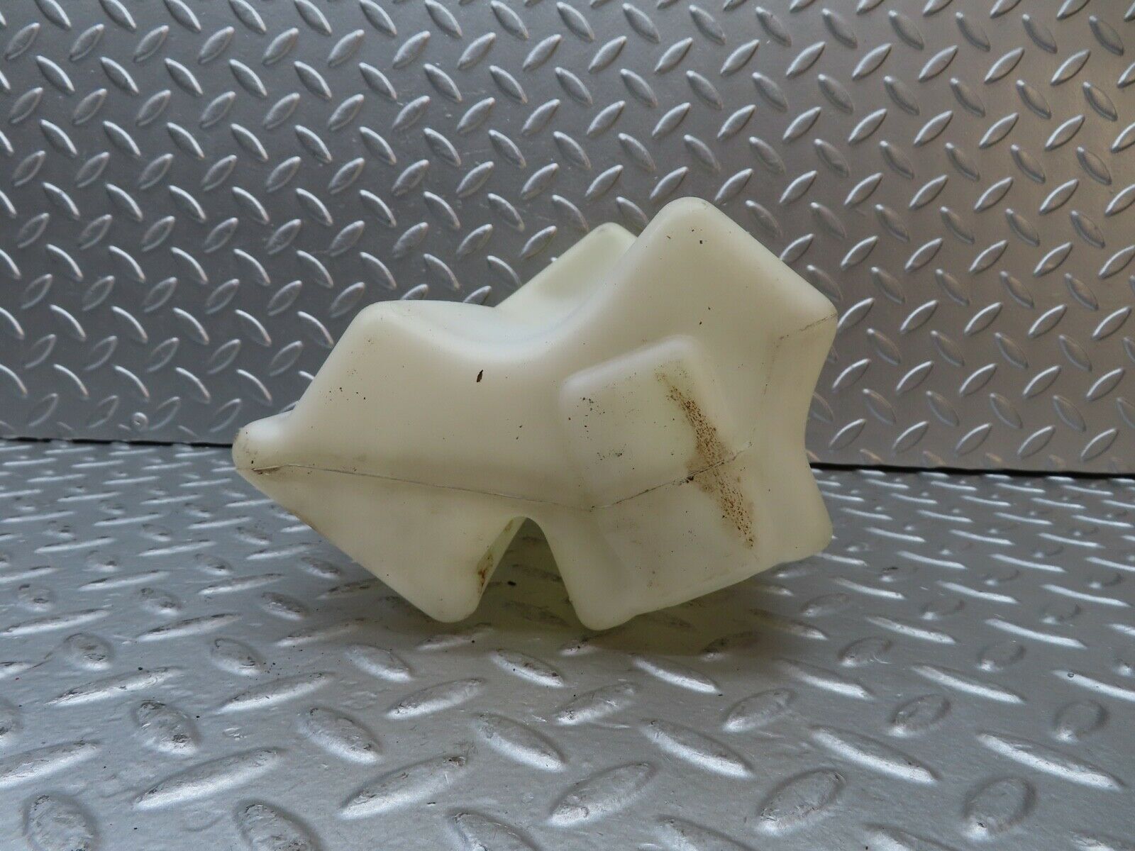 21313 Mercedes-Benz W123 230E Windscreen Washer Fluid Reservoir 1238690720