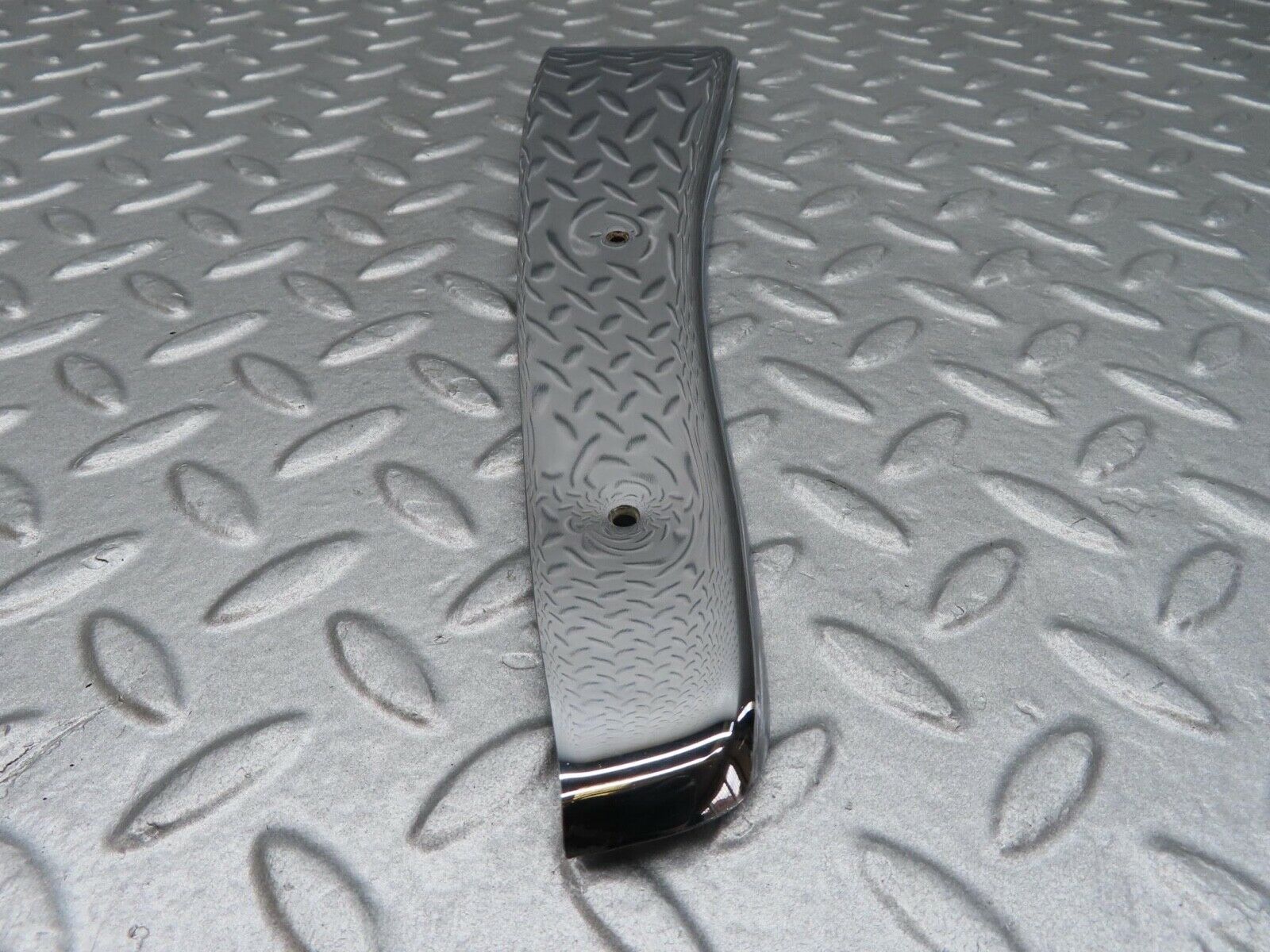 13982 Mercedes-Benz C107 280SLC Left Door Chrome Cover