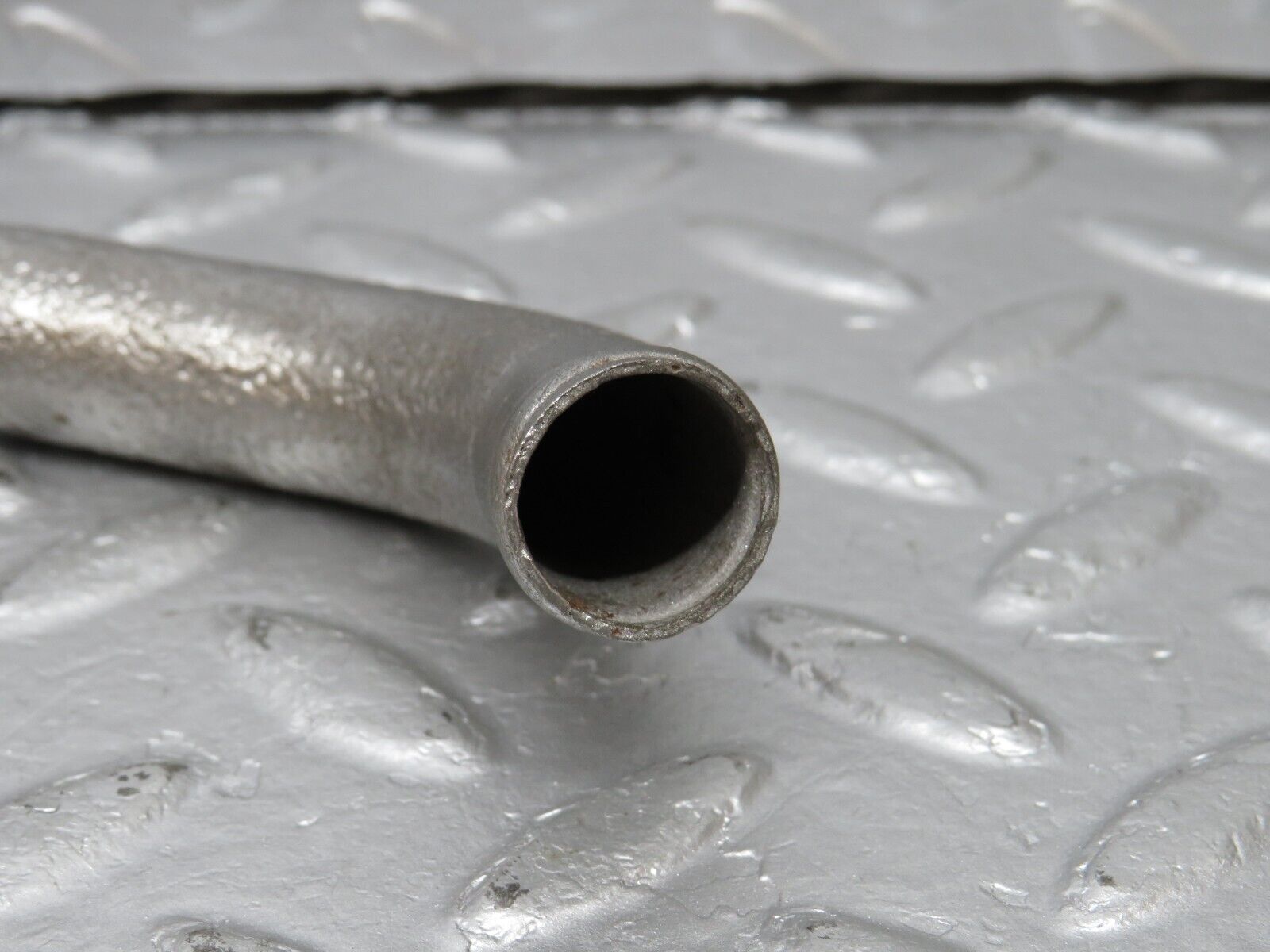 40449 Mercedes-Benz W110 230 Coolant Pipe